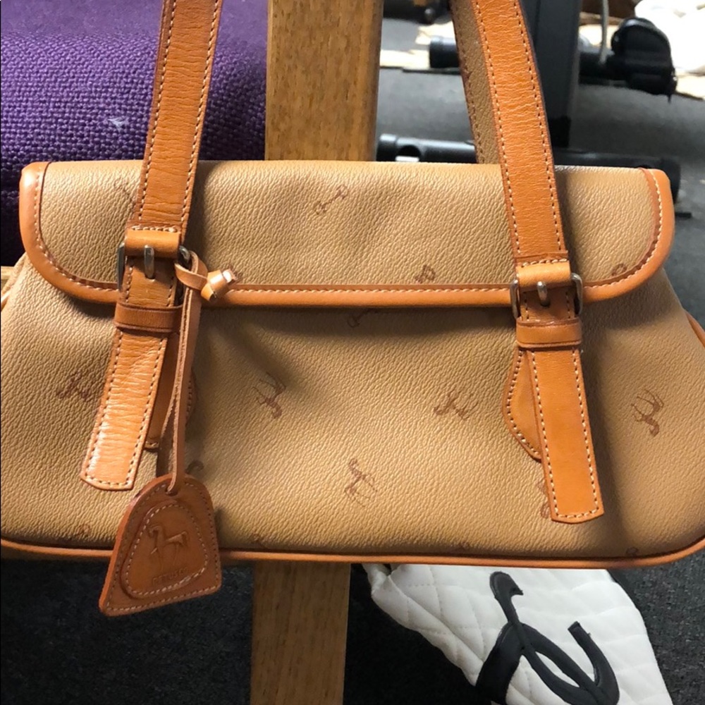 Petusco never used equestrian purse